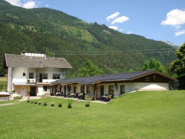 Ferienwohnung Fam. Bidner Flattach Exterior photo